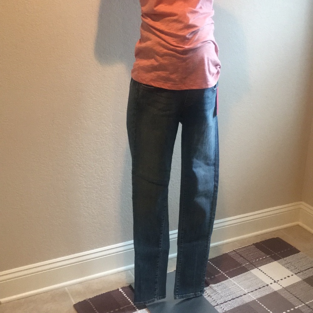 Maternity over belly  skinny jeans
